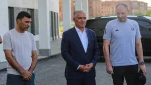 Buxoro viloyati hokimi Botir Zaripov «Buxoro» jamoasi futbolchilari bilan uchrashdi