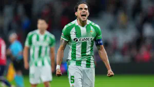«Betis» Fransiyada «Lill»dan ustun keldi, 3:2. Ispanlar safida Mark Bartra dublga erishdi