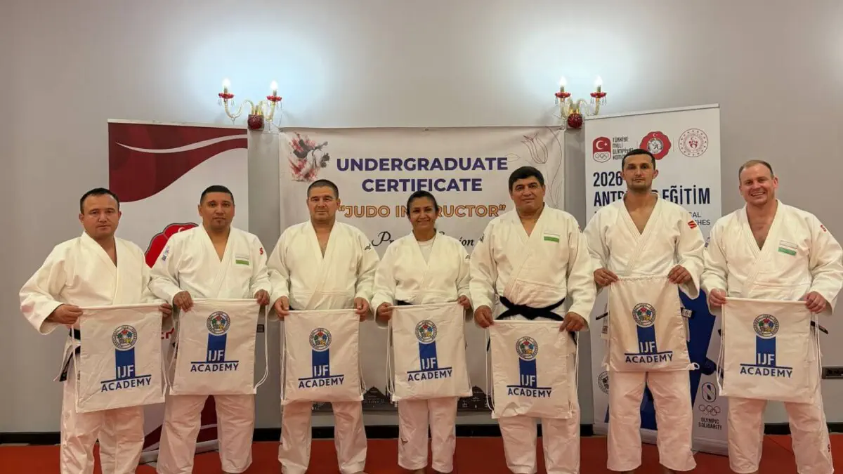 Murabbiylarimiz IJF Academy kursida malaka oshirishdi