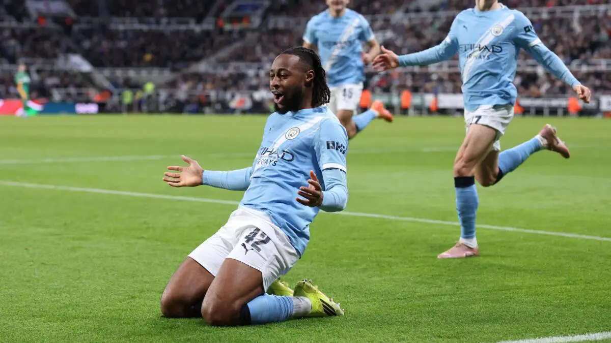 Isak va Semenyo APLda sentabr oyining eng yaxshi futbolchisi sovriniga da’vogar