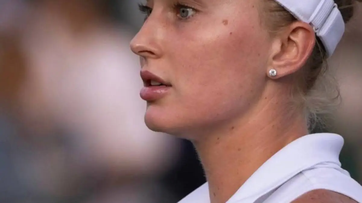 Polina Kudermetova Pekin turnirining ikkinchi bosqichida.
