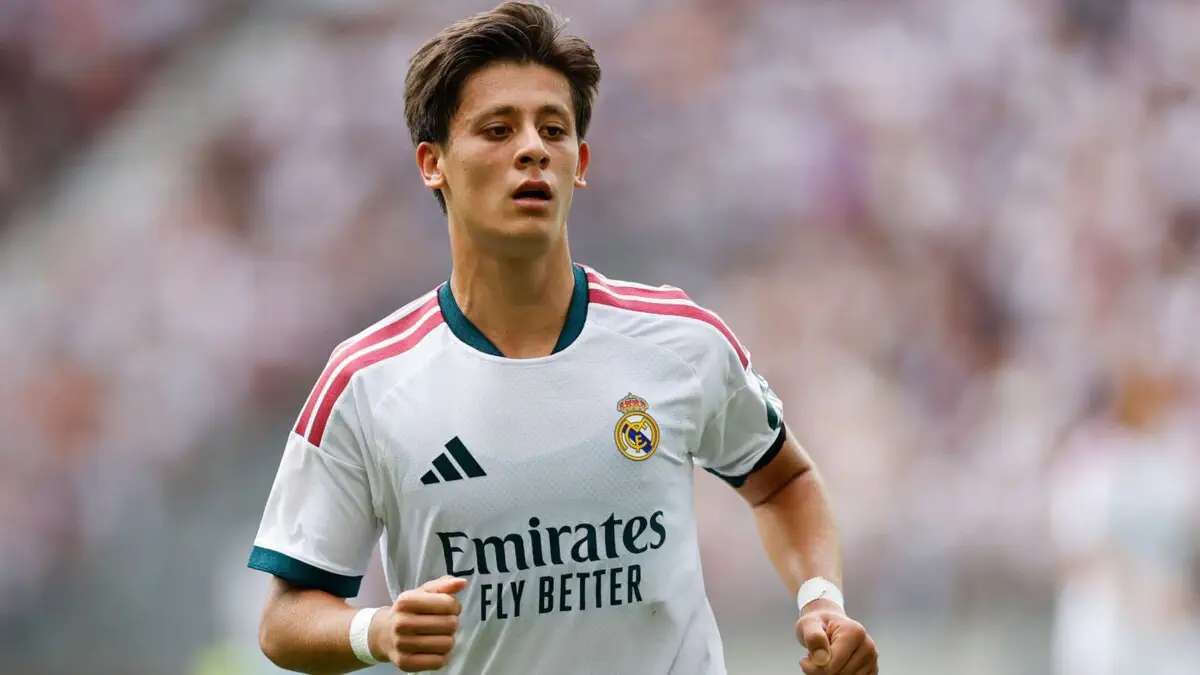 «Arsenal» va «Chelsi» Gyulerni kuzatmoqda