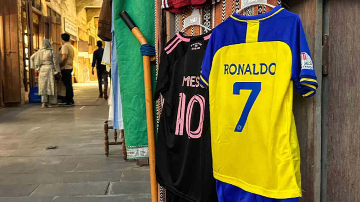 Messi faoliyatidagi 932-golini urdi, Ronalduda esa 979 ta gol mavjud