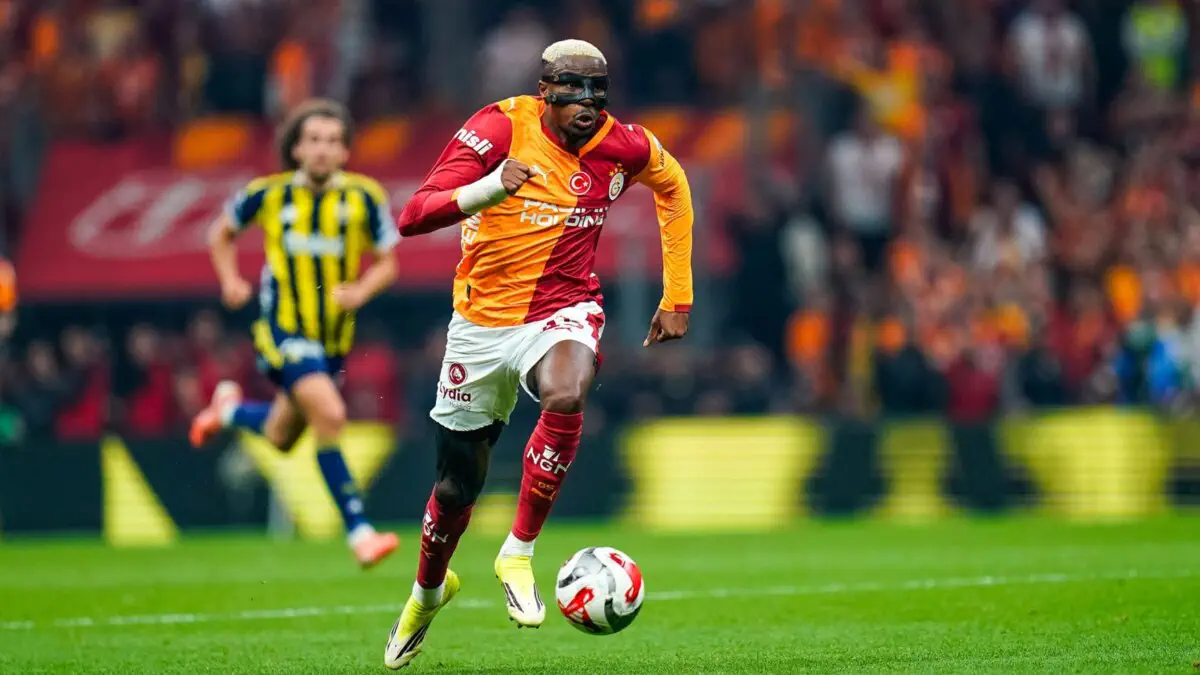 Osimhen «Barselona»ga qarshi o‘yinda maydonga tushishi mumkin