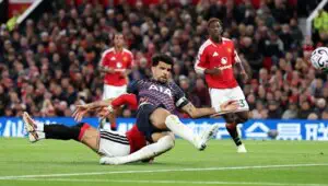 APL. «Manchester Yunayted» «Tottenhem»ga qarshi o‘yinda so‘nggi daqiqalarda g‘alabani qo‘ldan chiqardi