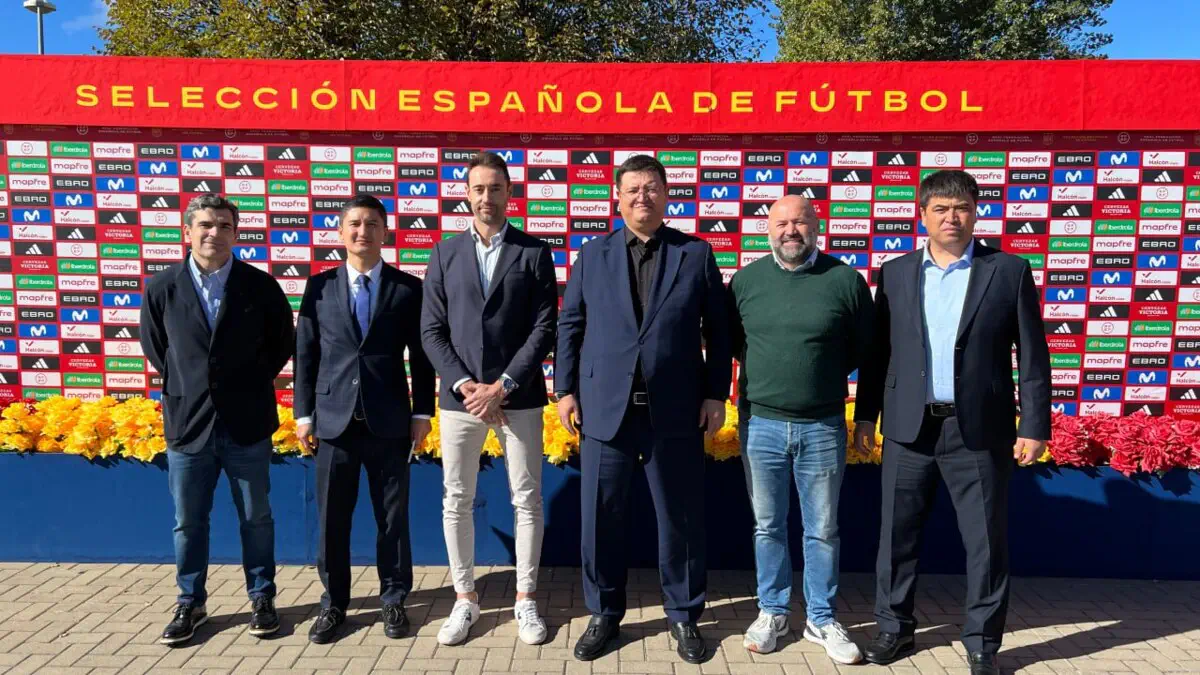 O‘zbekiston futzal federatsiyasi prezidenti Ispaniya Qirollik futbol federatsiyasining futzal yo‘nalishi rahbariyati bilan uchrashdi 